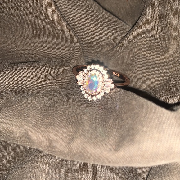 Ring - Picture 2 of 3